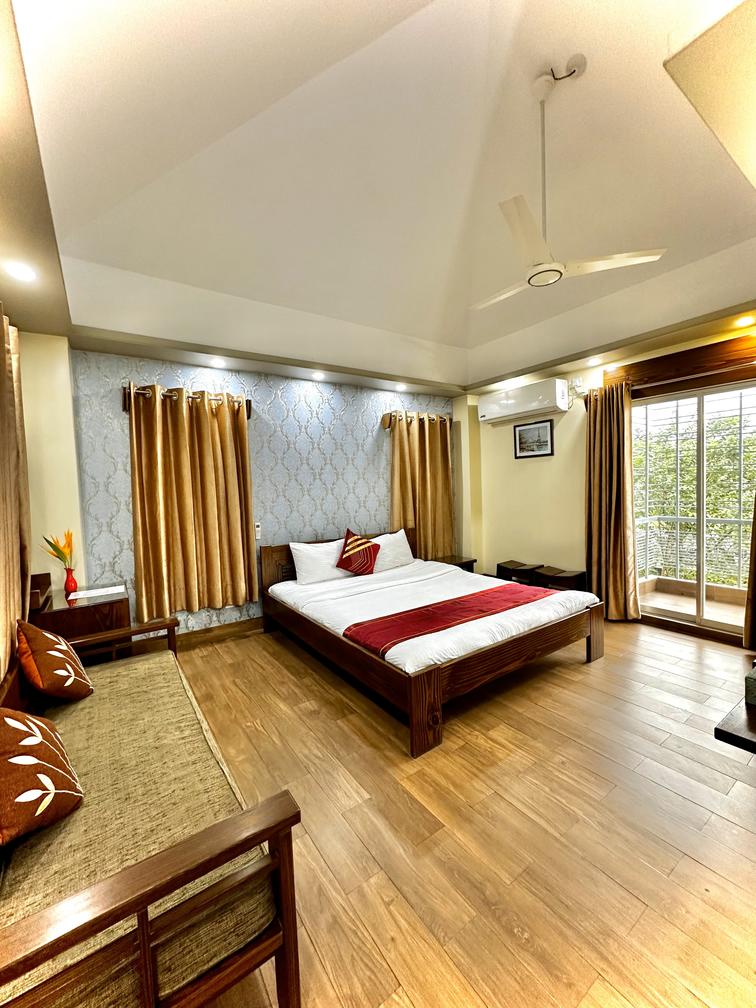 Shymoli & Dipali Pool Cottage Suites