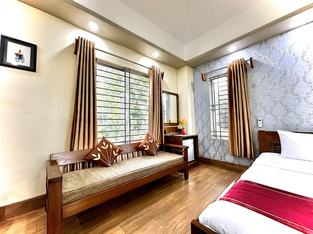 Shymoli & Dipali Pool Cottage Suites