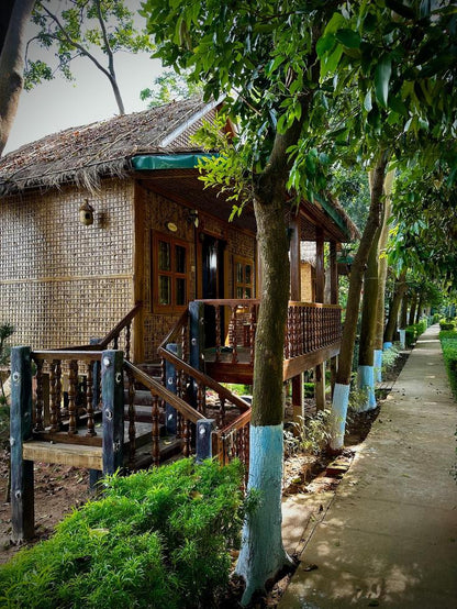 Banalota Sheen and Shondha Matoti Cottage Suites